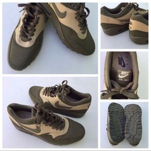 NIKE AIR MAX 1 PREMIUM 705282-300
Dark Loden/Desert Camo/Black/Dark Loden